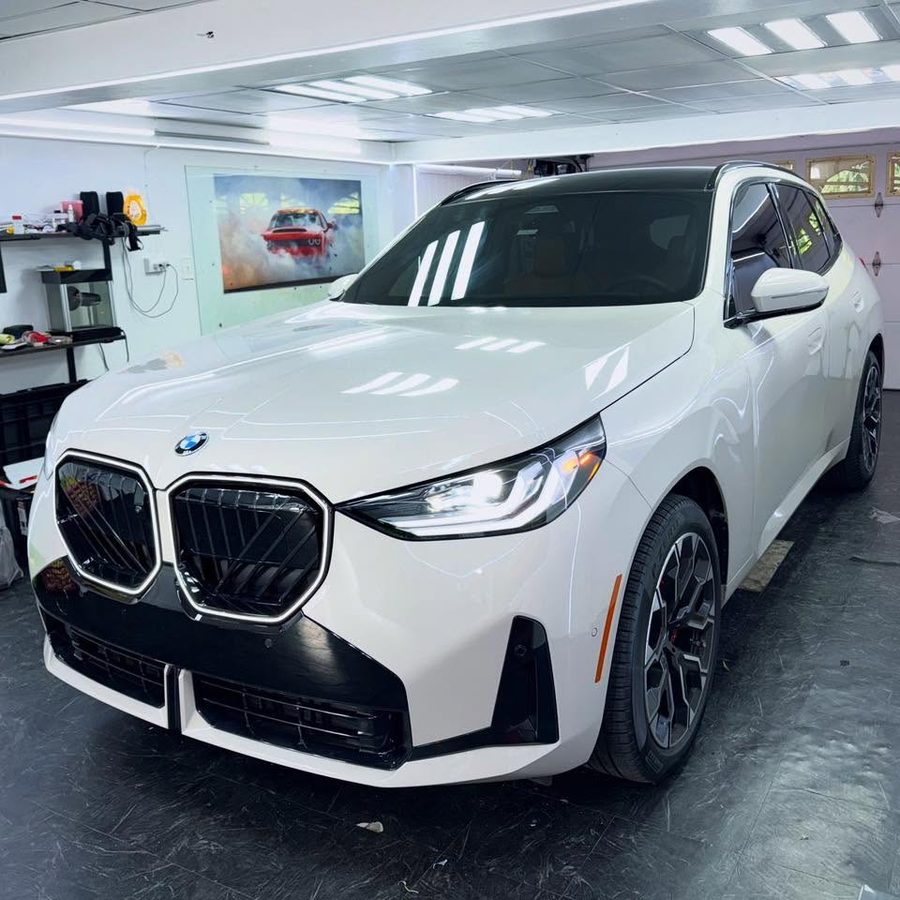 BMW X3 blanca con tintes SunTek